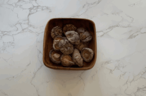 dried shiitake mushroom